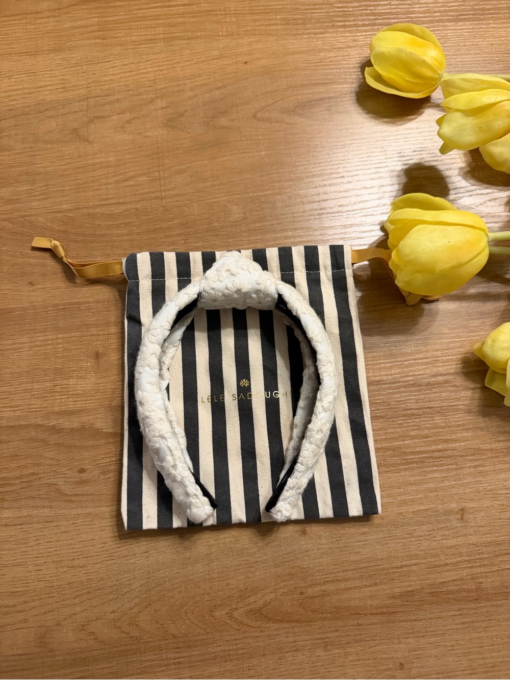 Lele Sadoughi embroidered Floral Ivory Headband